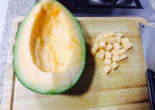 鱼酱吃哈密瓜,独特风味碰撞之旅